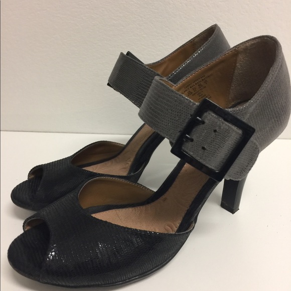 I ❤️ Comfort Heels - Picture 5 of 5